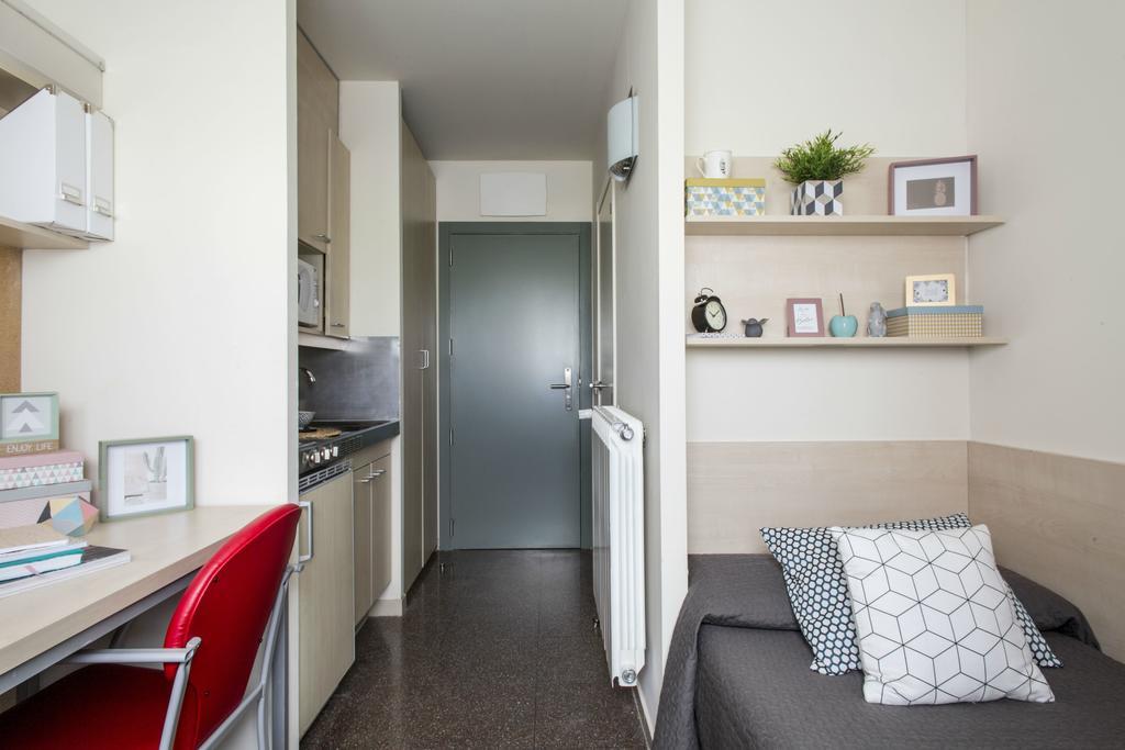 Apartment Residencia Universitaria Resa Abedules Pamplona