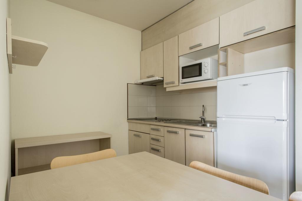 Apartment Residencia Universitaria Resa Abedules *